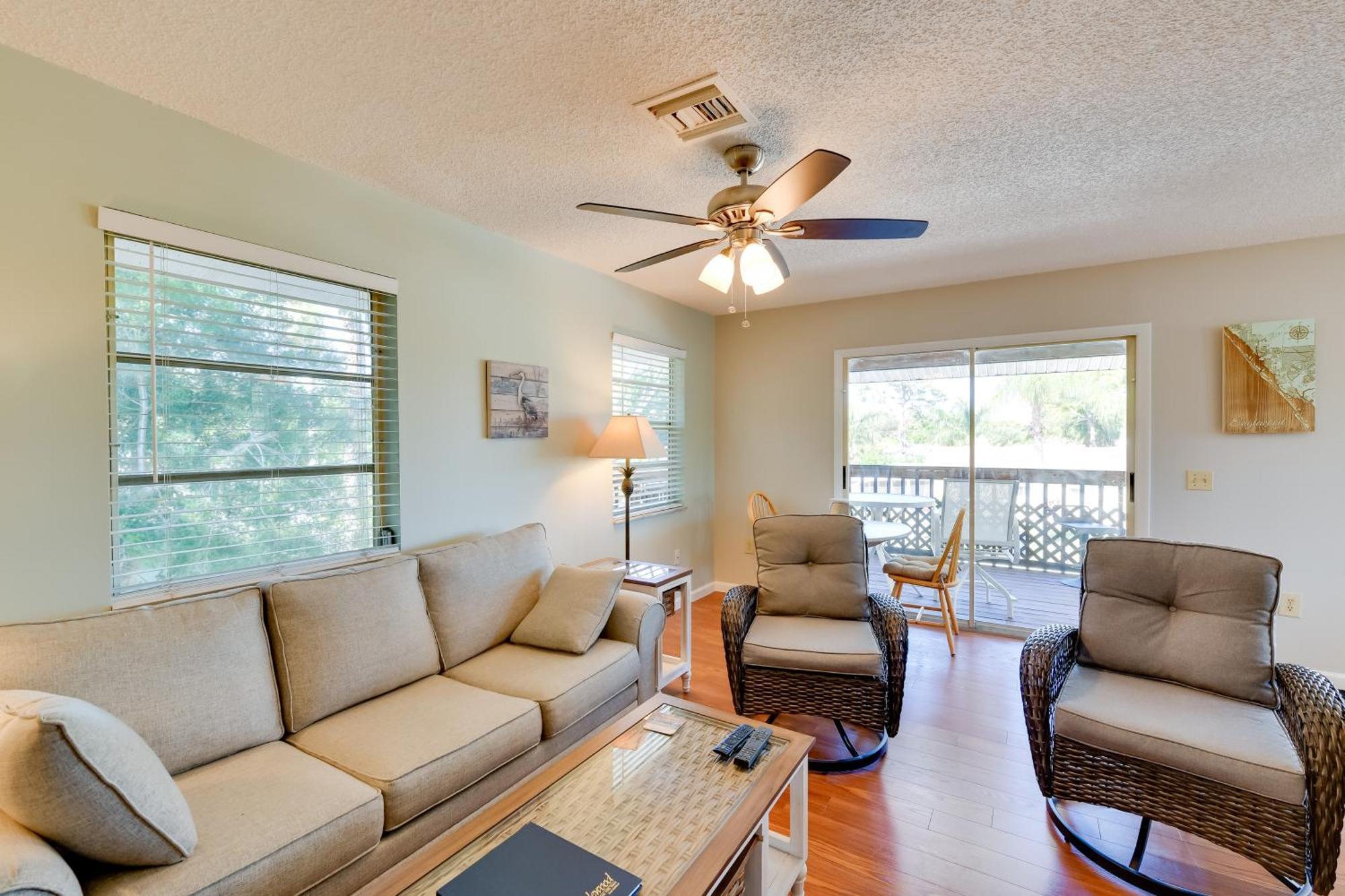 Coastal Oasis With Shared Pool, 2 Mi To Beach! Englewood Eksteriør billede