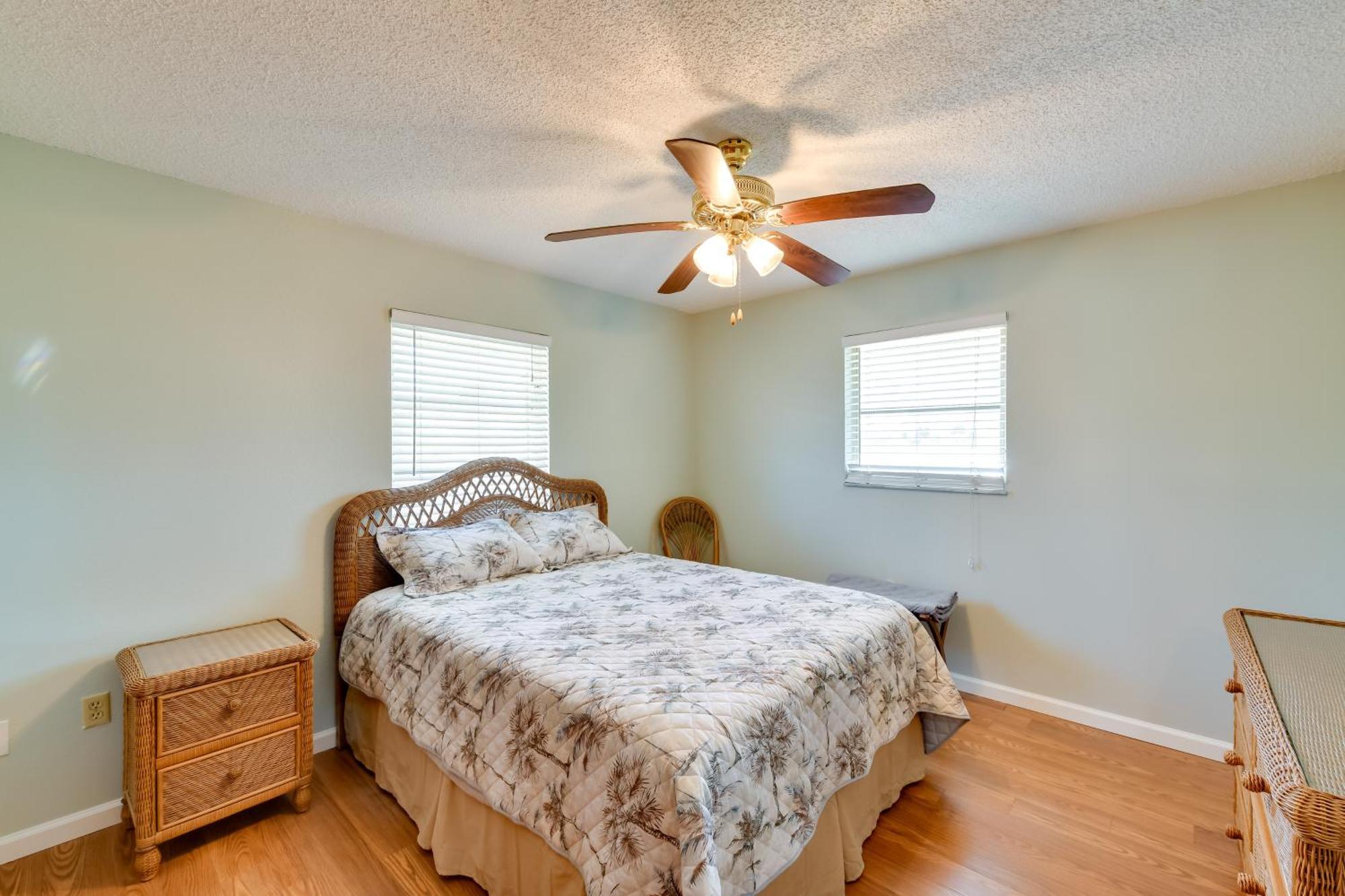 Coastal Oasis With Shared Pool, 2 Mi To Beach! Englewood Eksteriør billede